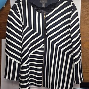 Chic Striped Black and White Blazer